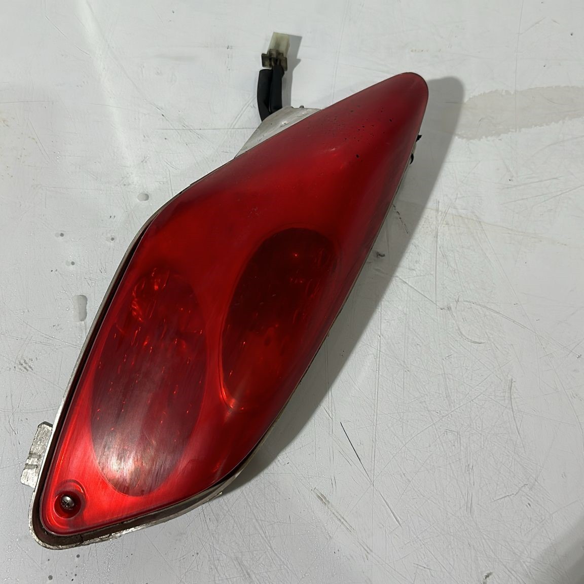 Piloto trasero derecho Yamaha Xmax 250 2007