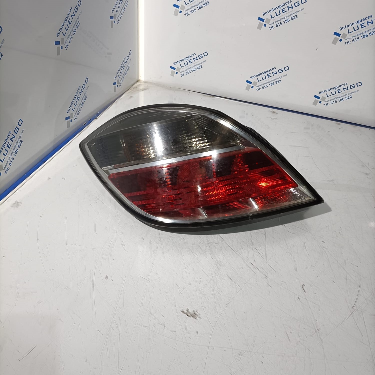 Piloto trasero izquierdo Opel Astra 2007