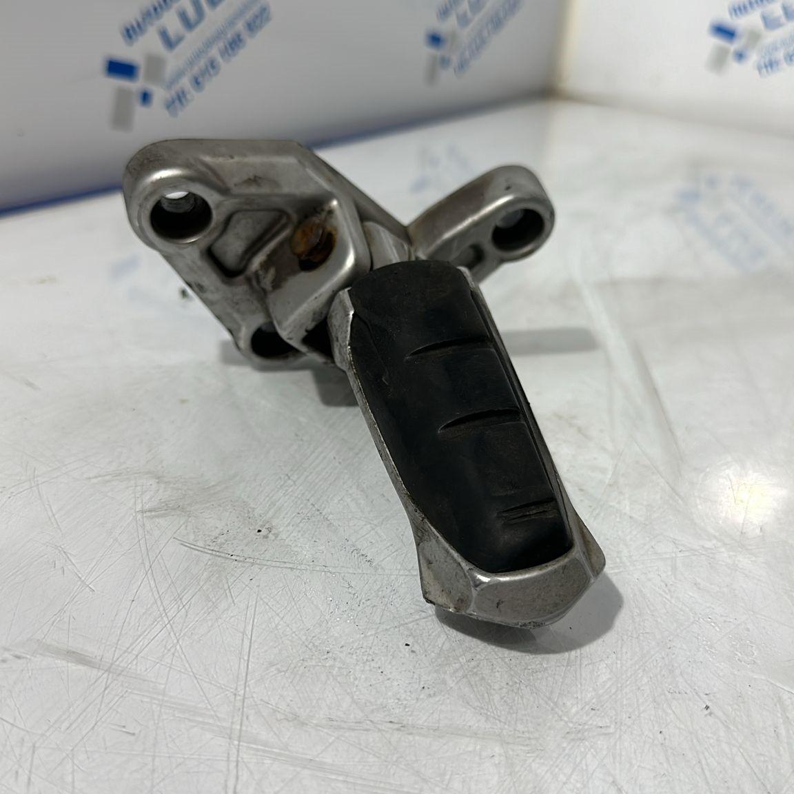 Estribera izquierda BMW K1200GT 2003