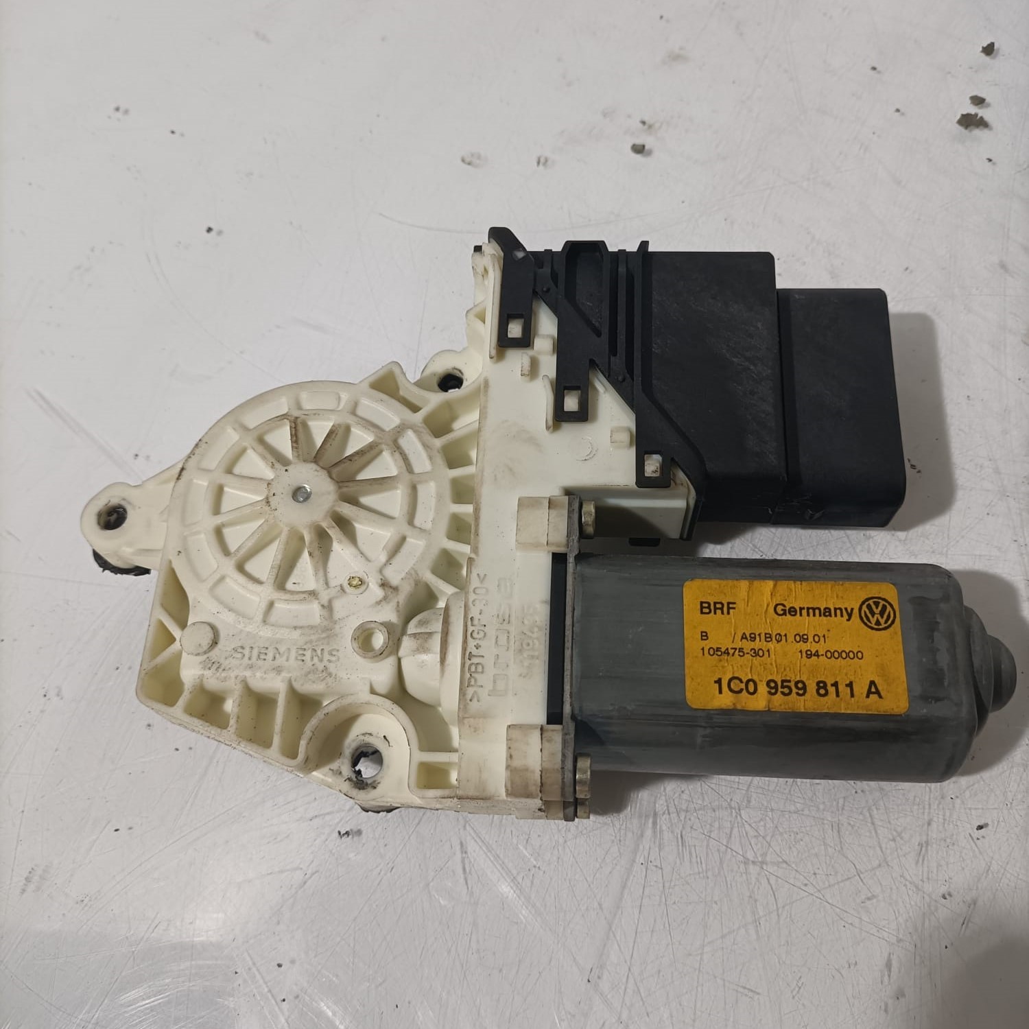 Módulo elevalunas delantero Volkswagen Golf IV 2000-2004