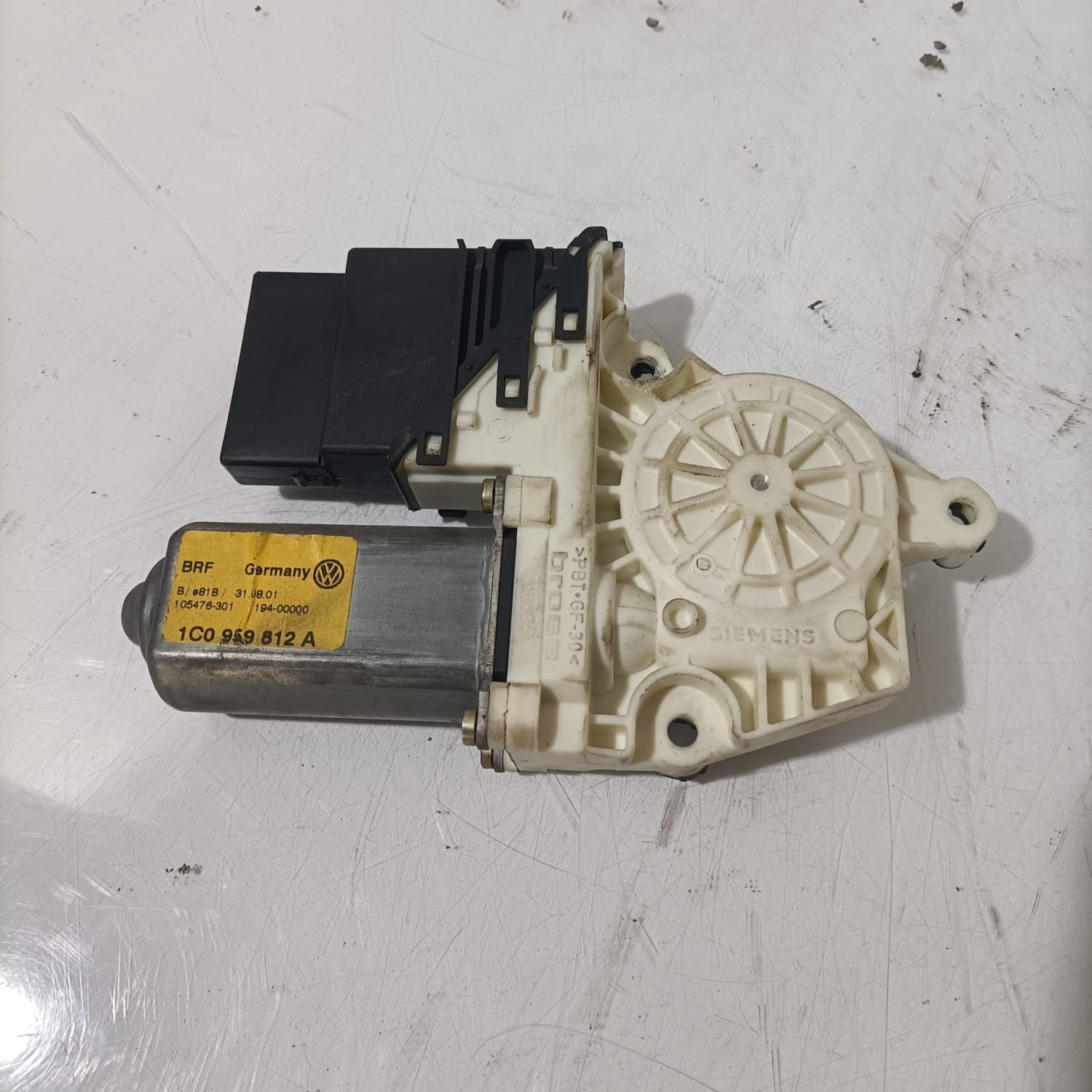 Motor elevalunas Volkswagen Golf IV 2000-2004