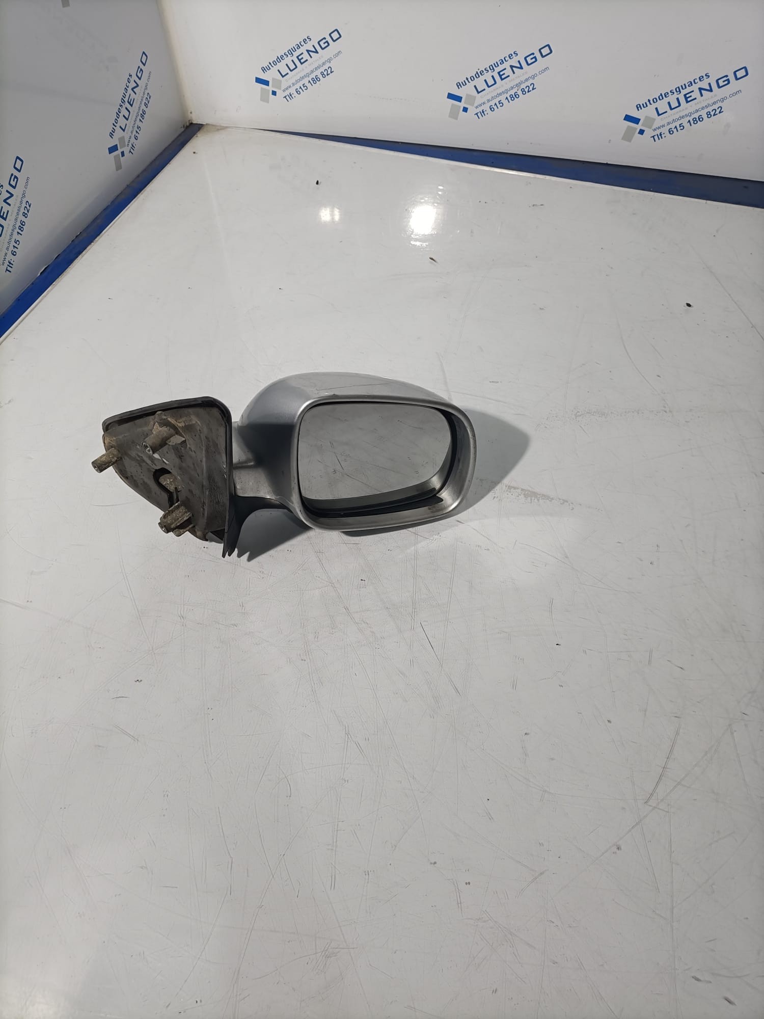 Retrovisor derecho Seat Córdoba 1.9 1998-2000