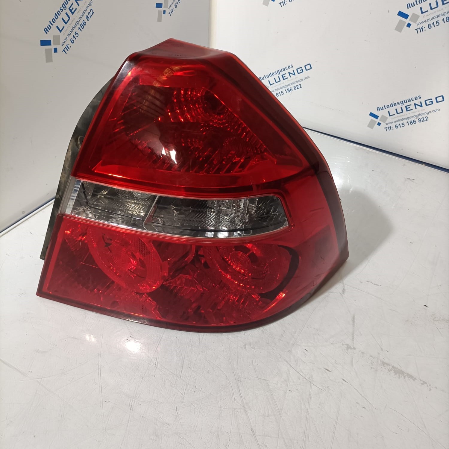 Piloto trasero derecho Chevrolet Aveo 2008