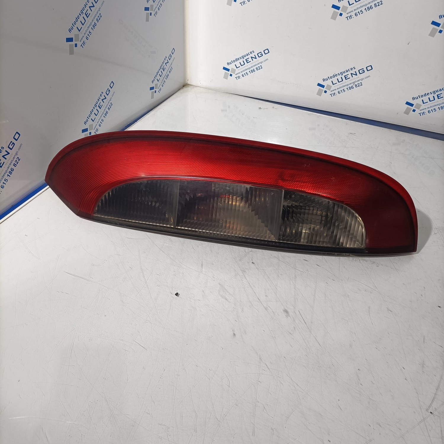 Piloto trasero izquierdo Opel Corsa 2004