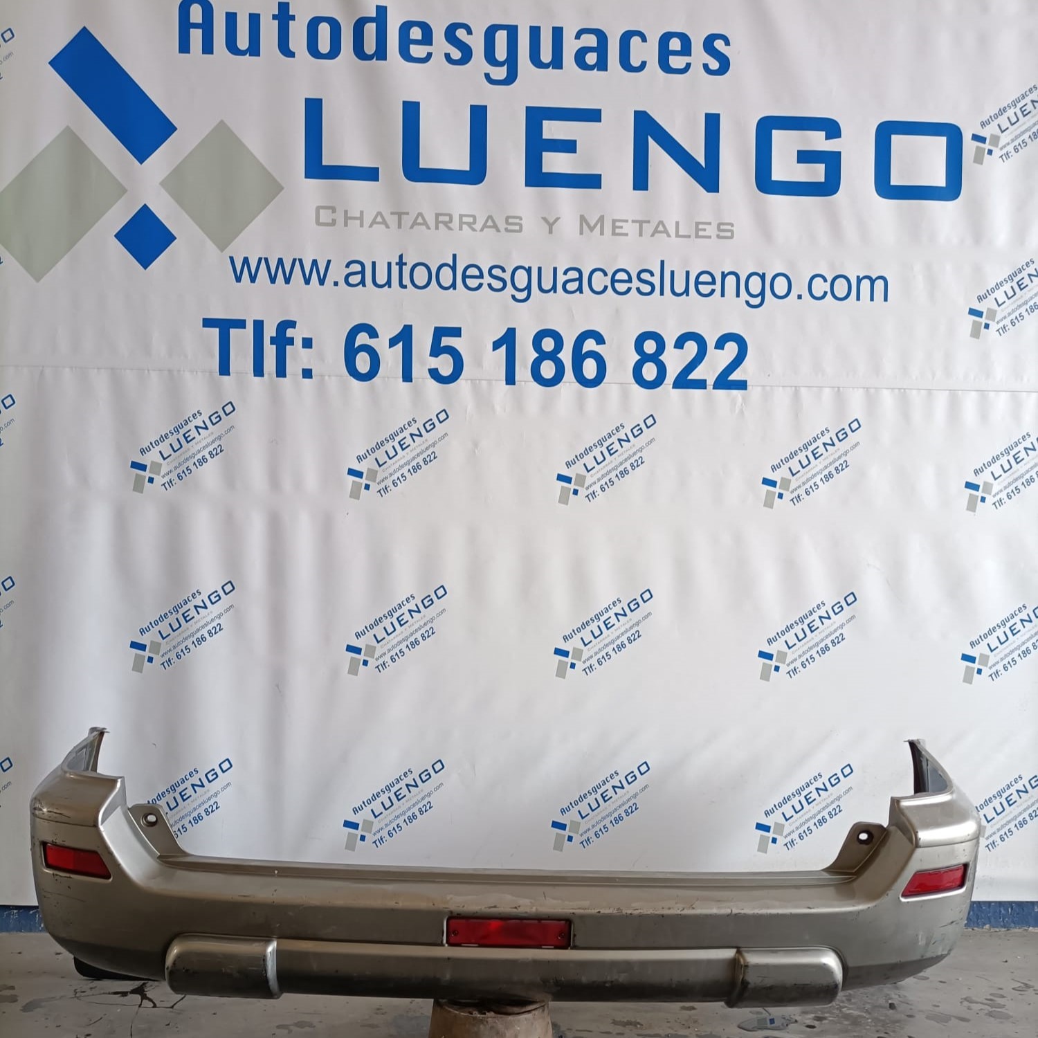 Paragolpes trasero Nissan X-Trail 2002