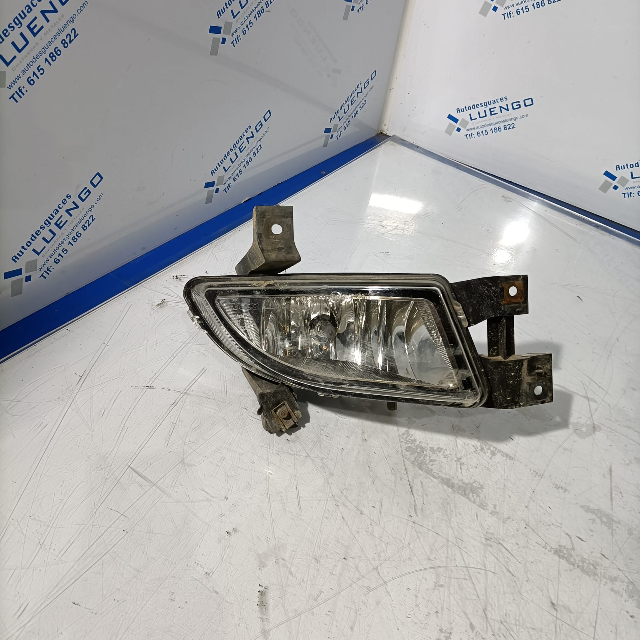 Faro antiniebla delantero izquierdo Iveco Daily 35s 11 2-3 2014