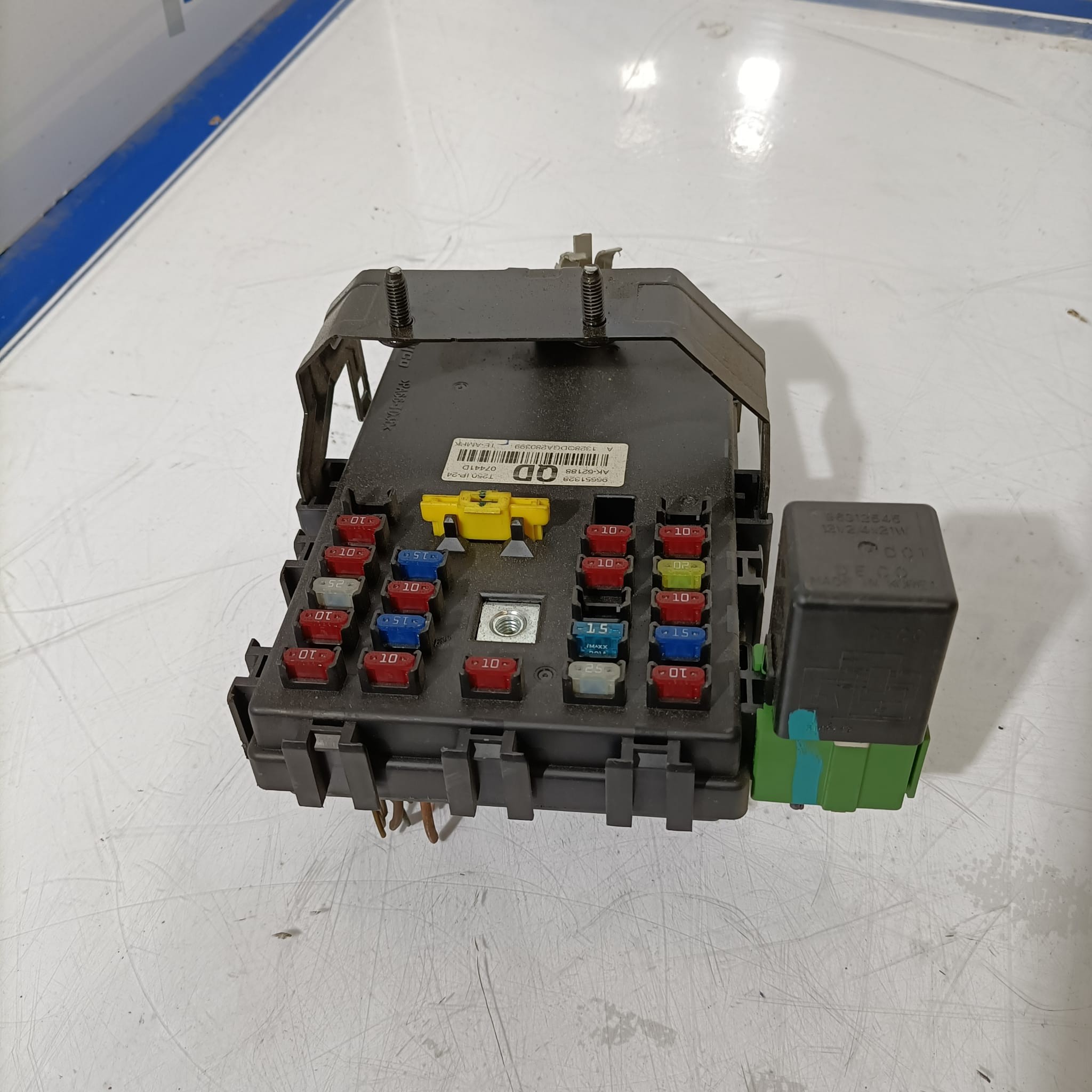 Caja de Relé/Fusibles Chevrolet Aveo 2008