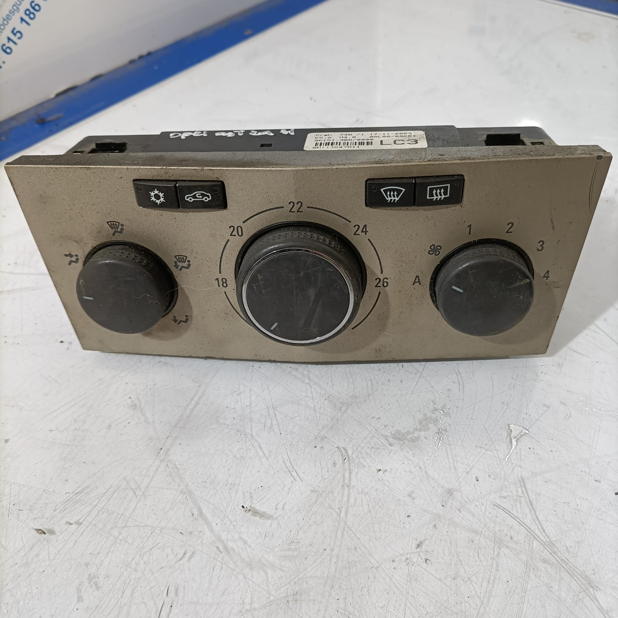 Mando climatizador Opel Astra H 2005