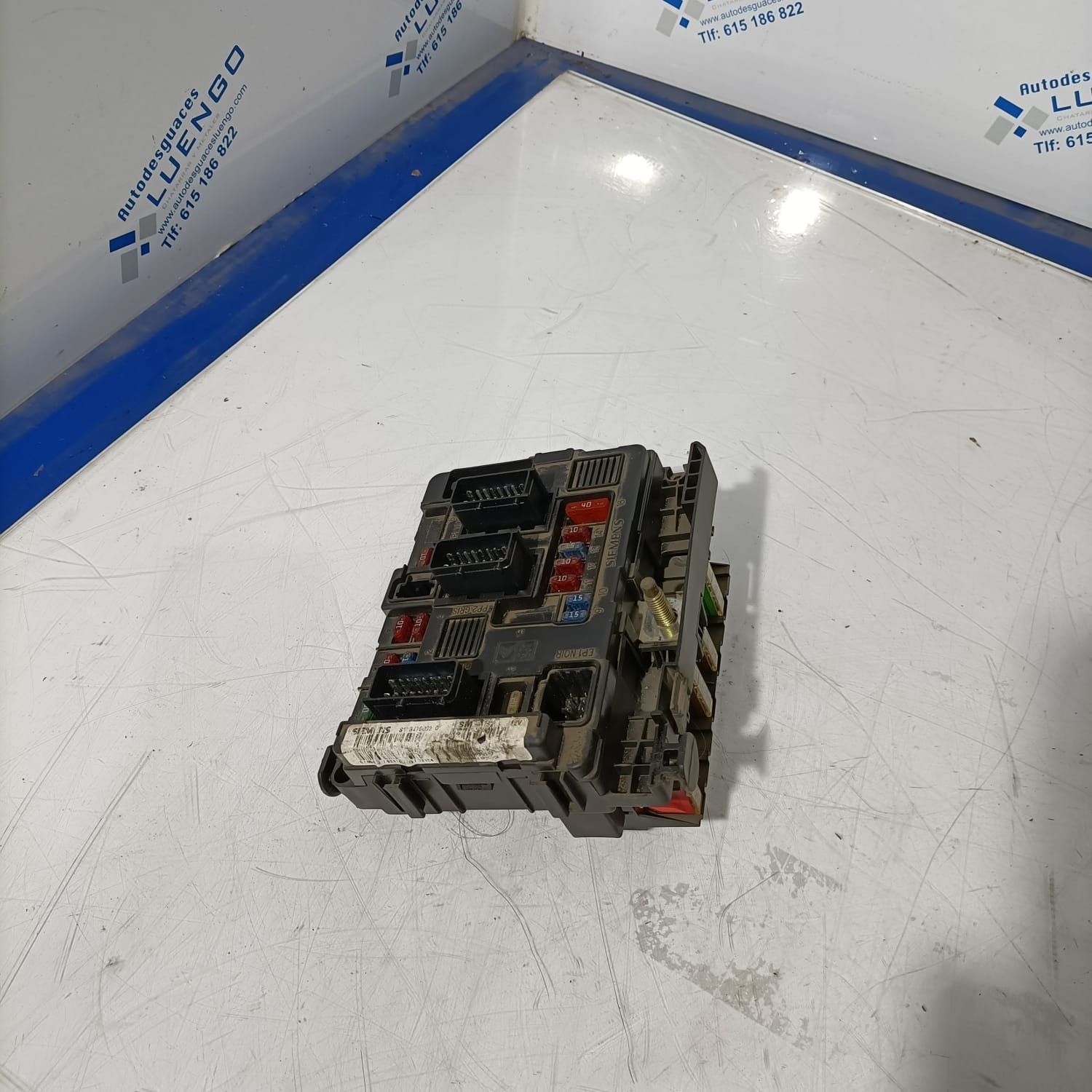Caja Relé/Fusibles Peugeot 206 2002