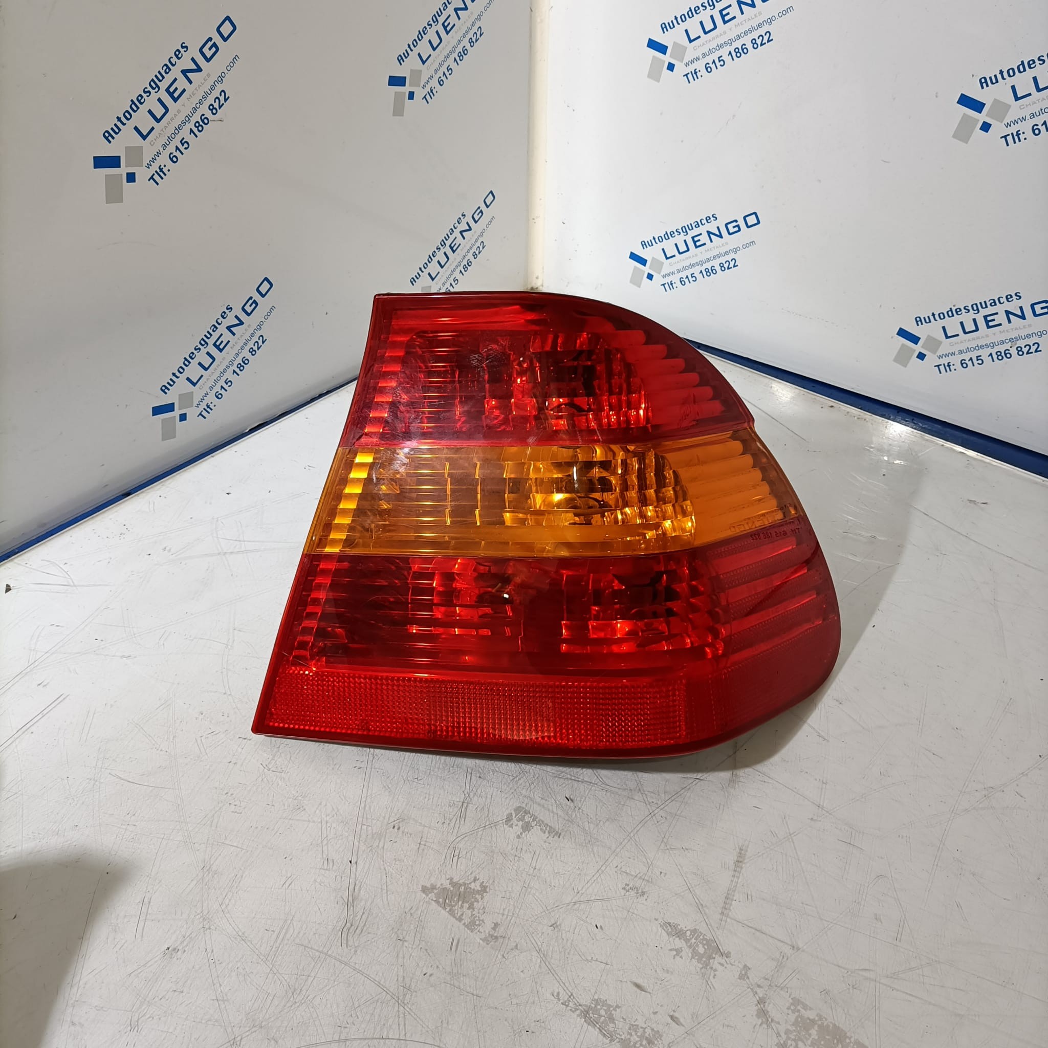 Piloto trasero derecho BMW E46 2003