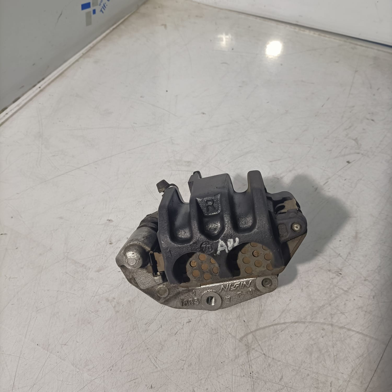 Pinza de freno delantera derecha Kawasaki Z750 2007