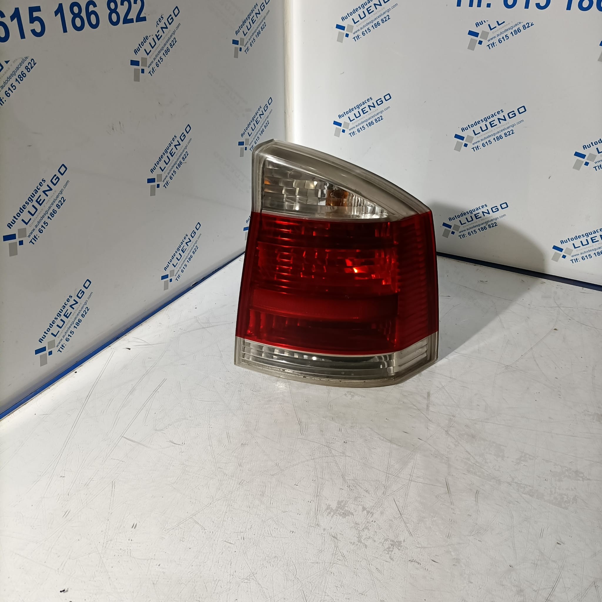 Piloto trasero derecho Opel Vectra 2007