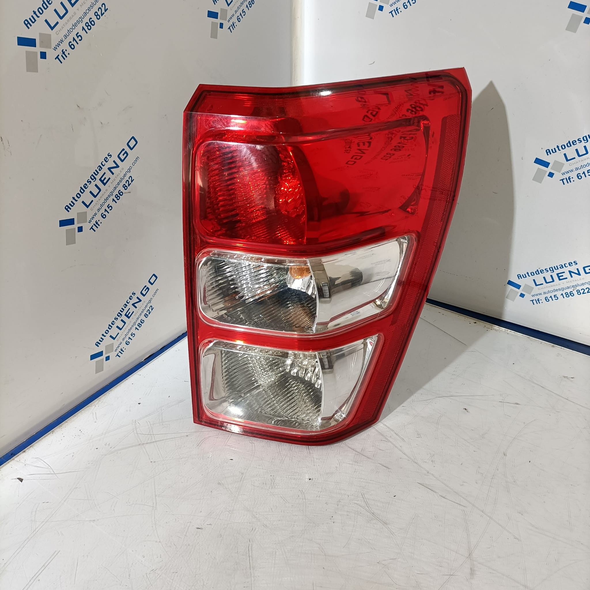 Piloto trasero derecho Suzuki Gran Vitara 2005