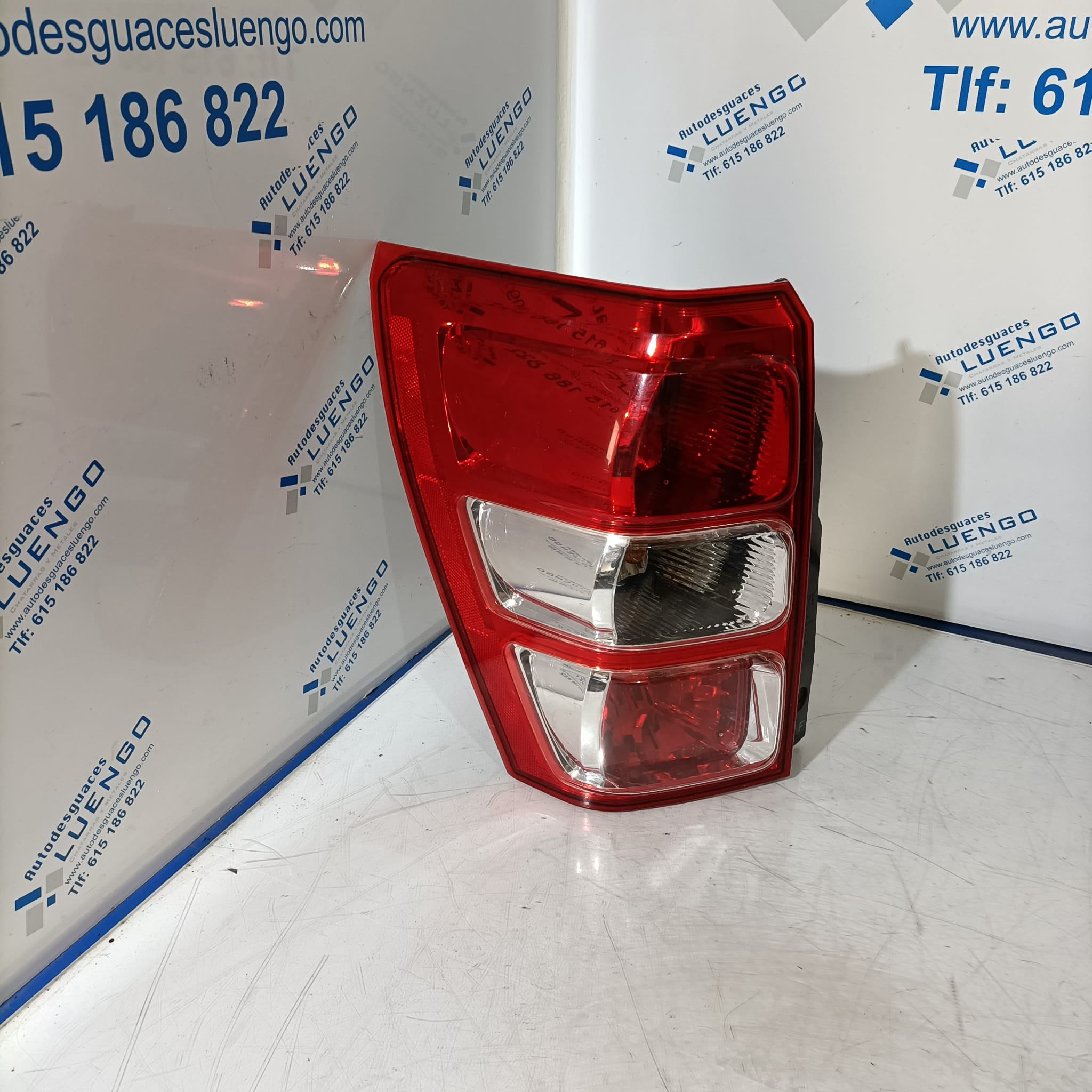 Piloto trasero izquierdo Suzuki Gran Vitara 2005