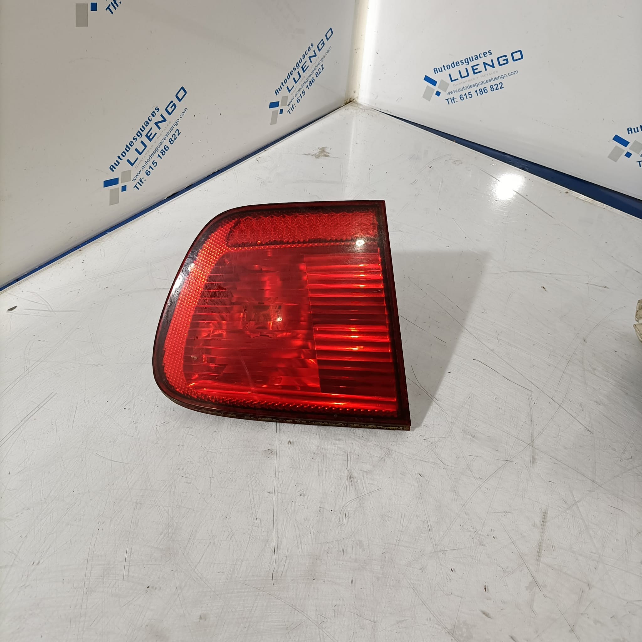 Piloto trasero izquierdo Seat Ibiza 2000