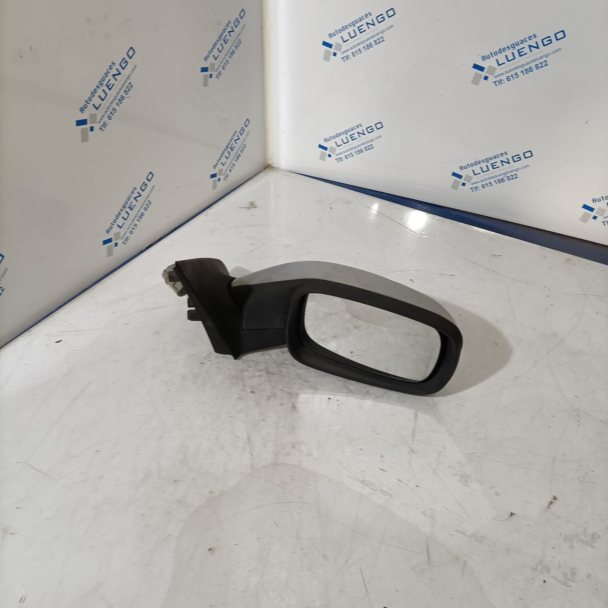 Retrovisor derecho Renault Laguna 2007
