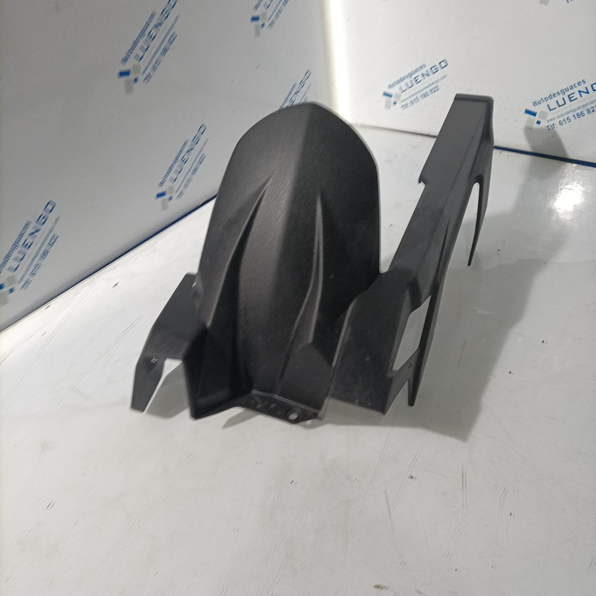 Guardabarros trasero Kawasaki Z 400 2022