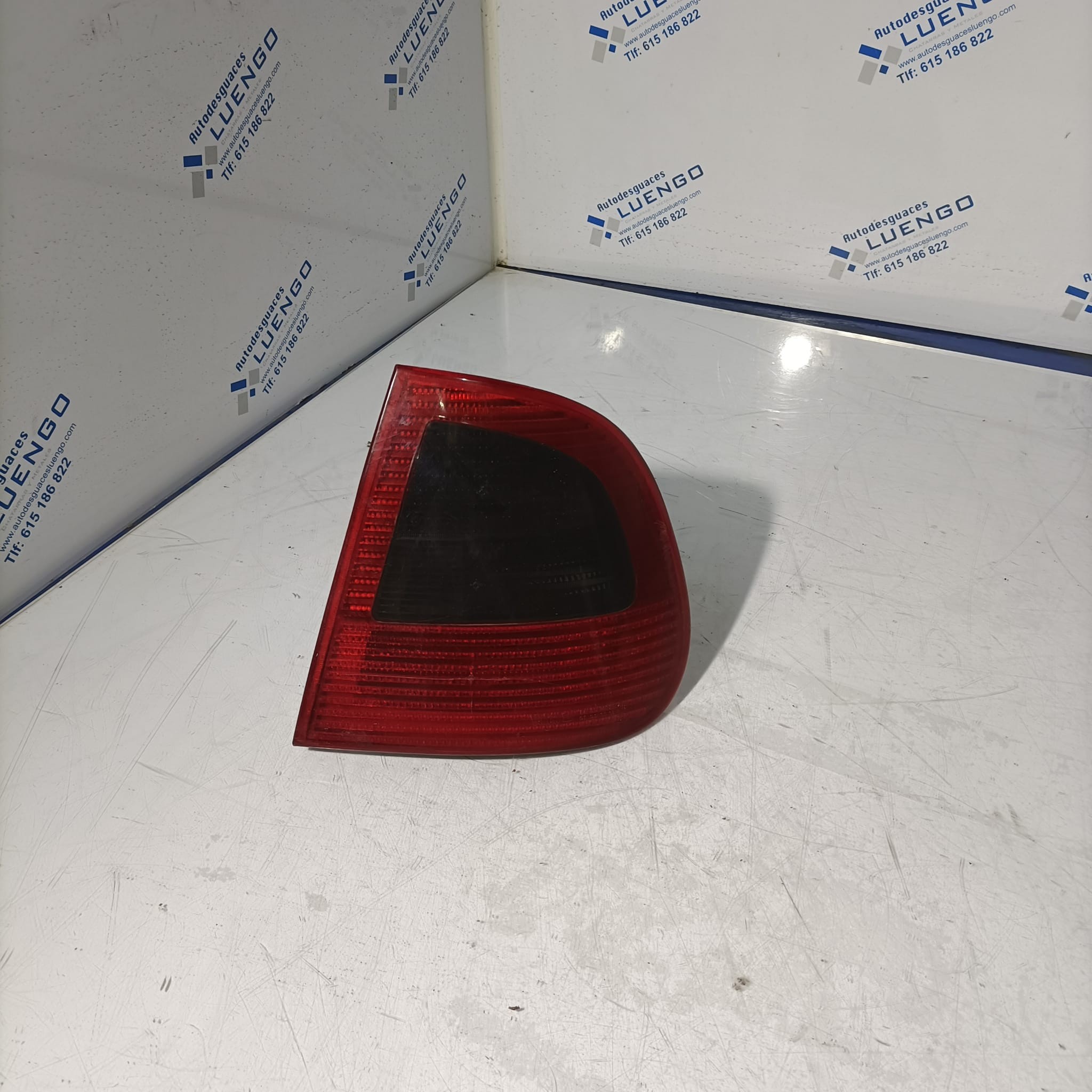 Piloto trasero derecho Seat Córdoba 1994
