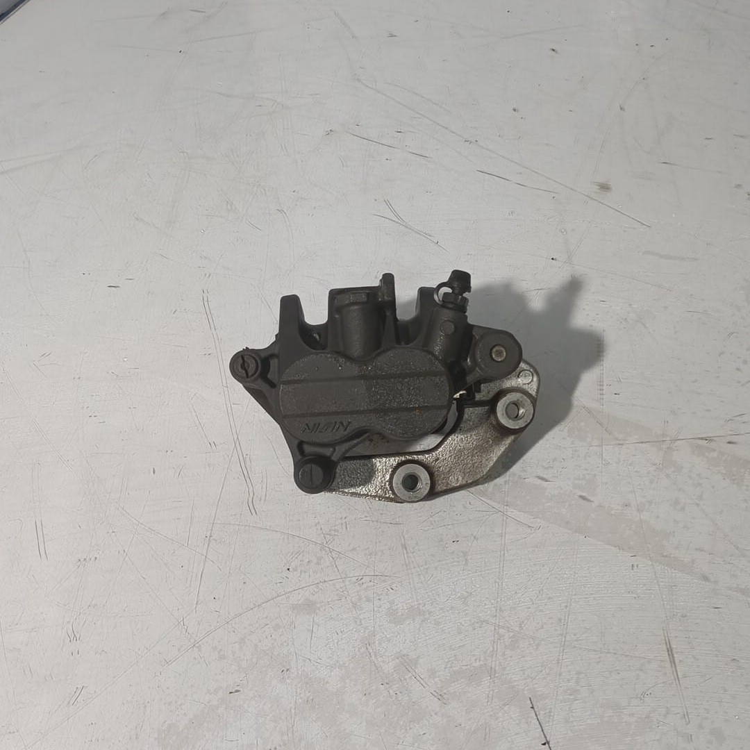 Pinza de freno delantera derecha Kawasaki Z750 2007