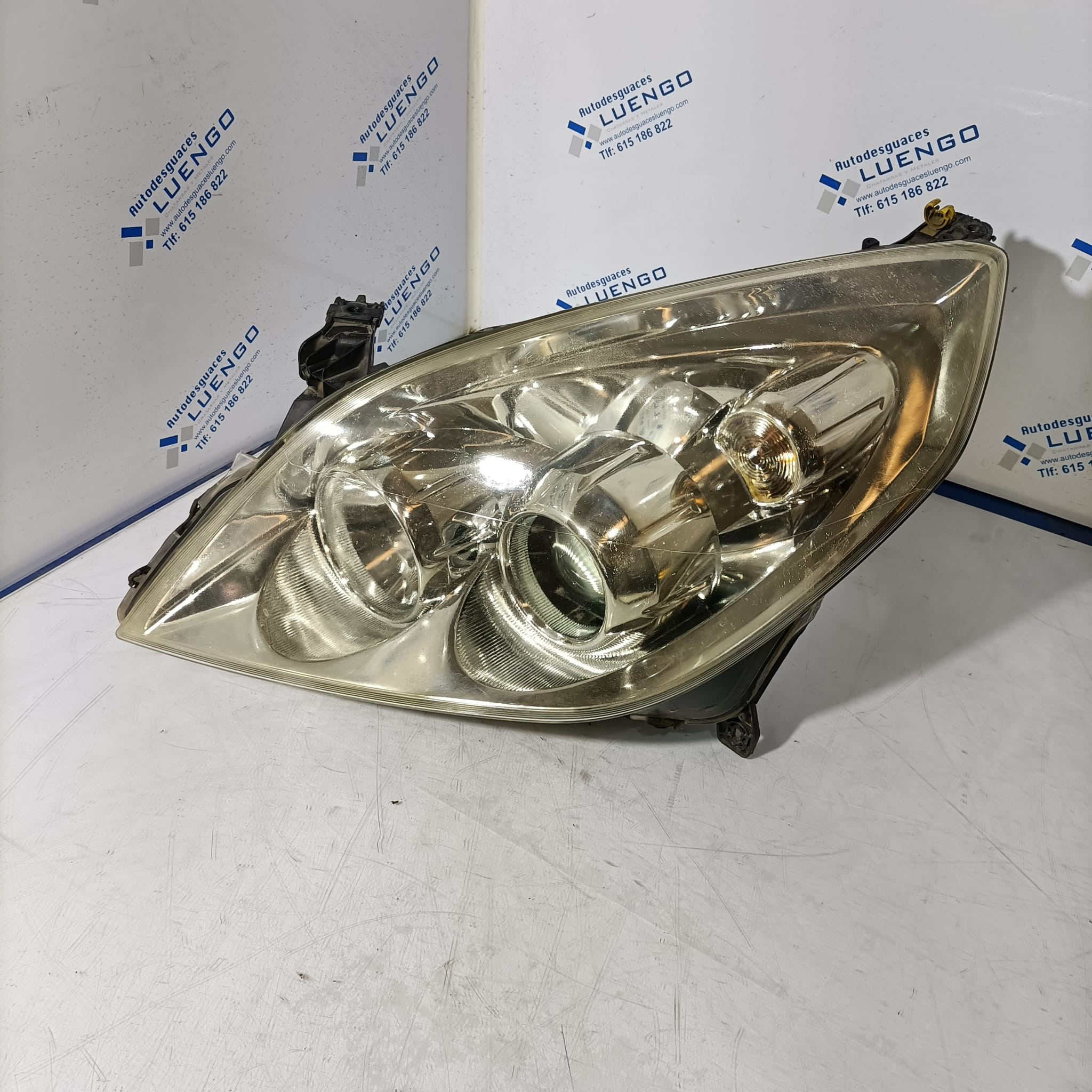 Faro delantero izquierdo Opel Vectra 2007