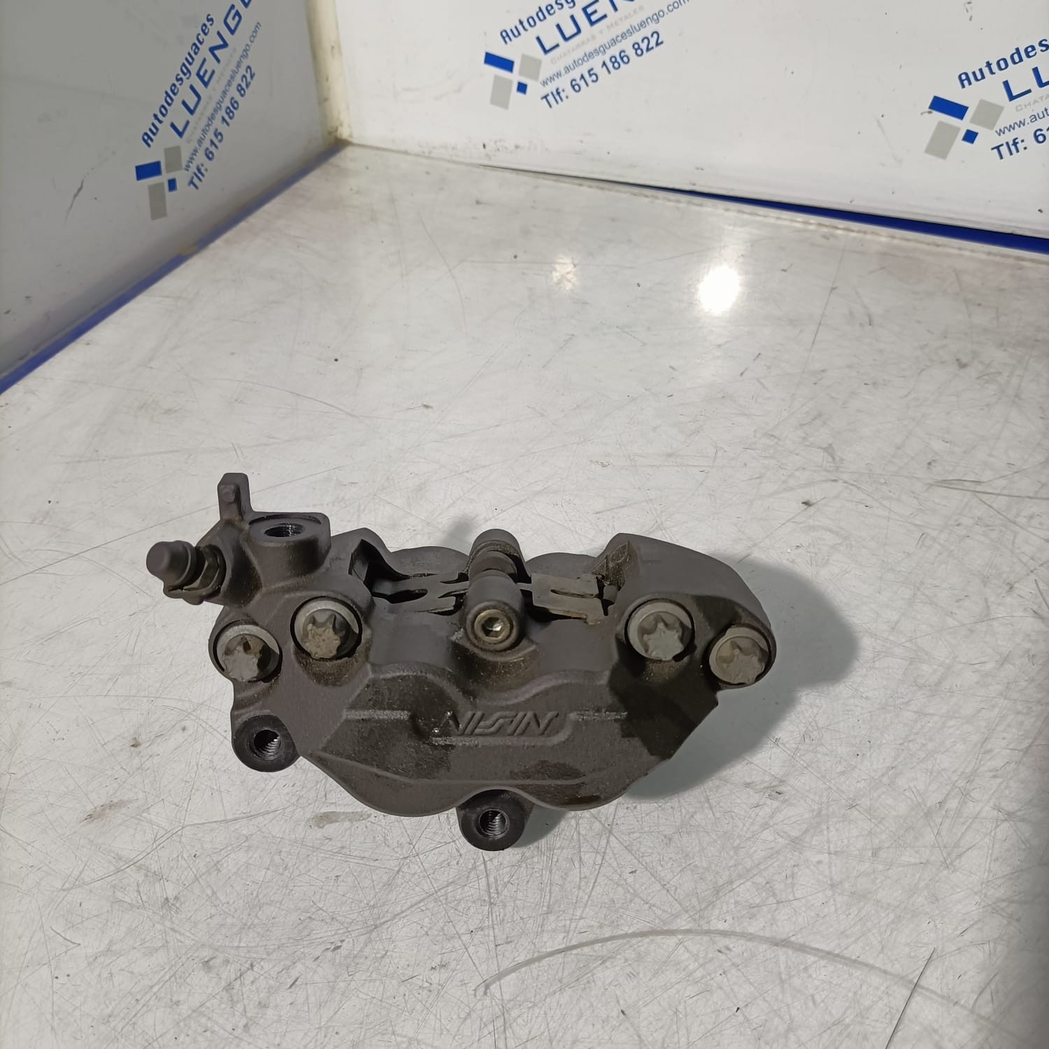 Pinza de freno delantero lado izquierdo Kawasaki Z800 2016