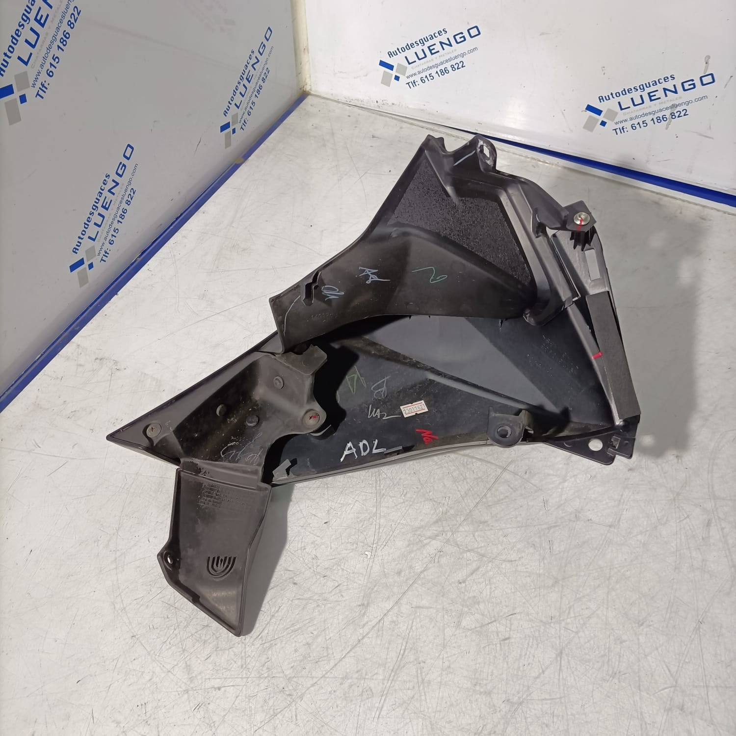 Lateral derecho Kawasaki Z800 2016