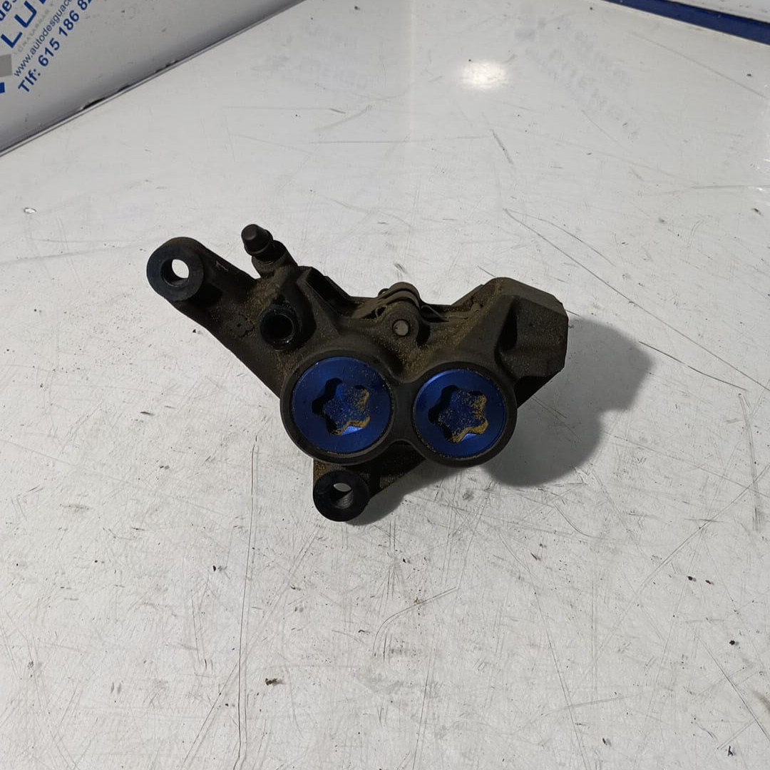 Pinza de freno delantero izquierdo Yamaha R6 2003