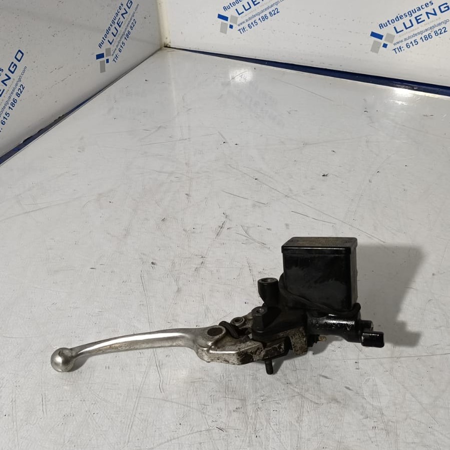 Bomba de freno delantero Honda Varadero XLV 1000 2005