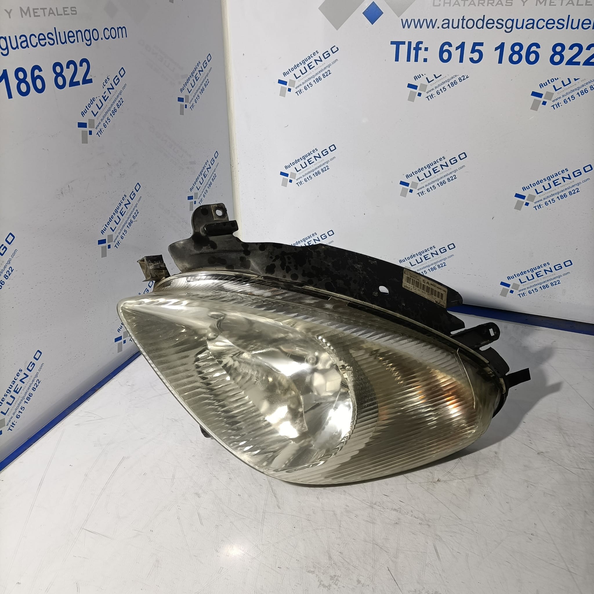 Faro delantero izquierdo Citroen Xsara Picasso 2002 - 2003