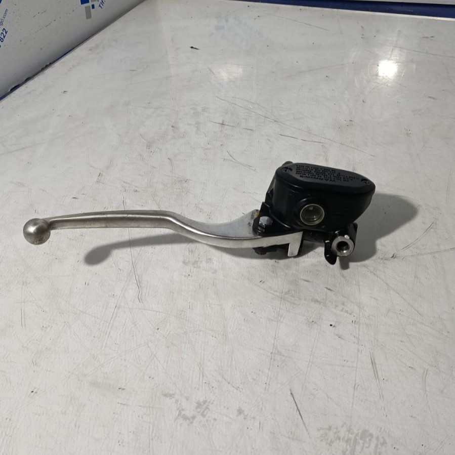 Bomba de freno delantero Kawasaki Ninja 500 2024
