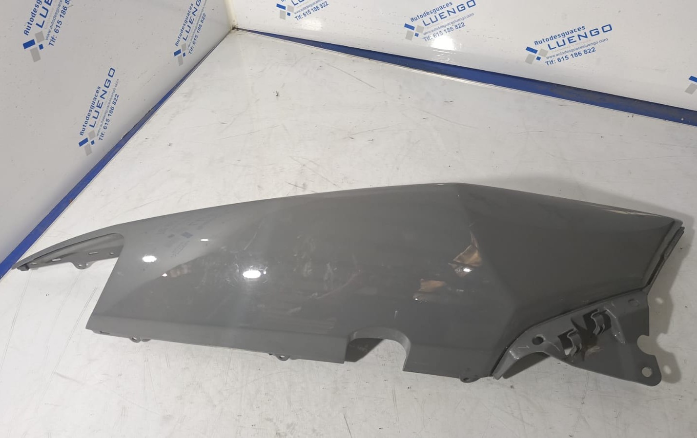 Lateral trasero derecho Yamaha Tmax 500 2008