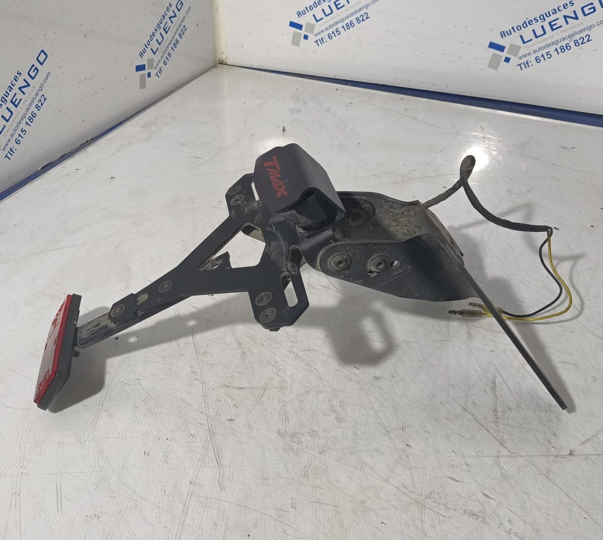 Porta matrículas Yamaha Tmax 500 2008