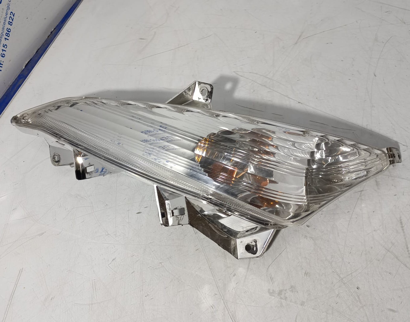 Intermitente delantero derecho Yamaha Tmax 500 2008