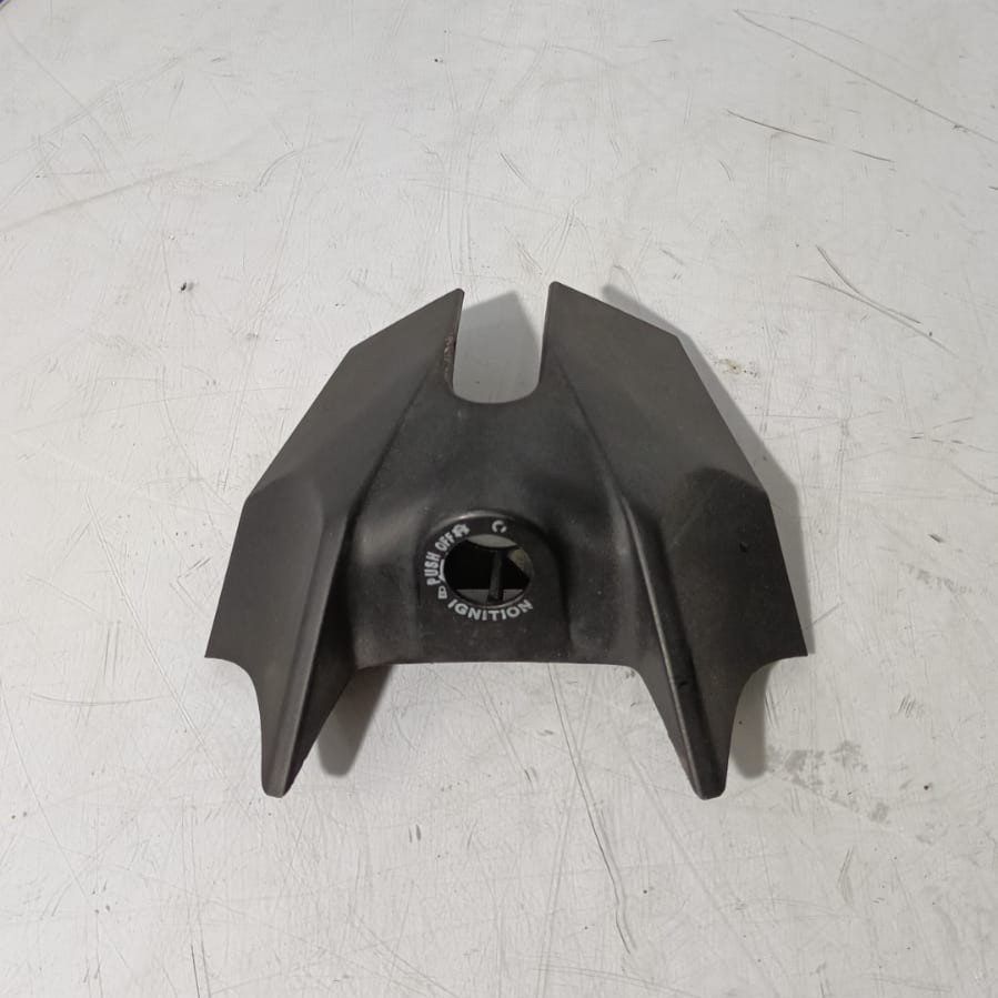 Tapa de clausor KTM 125 Duke 2020
