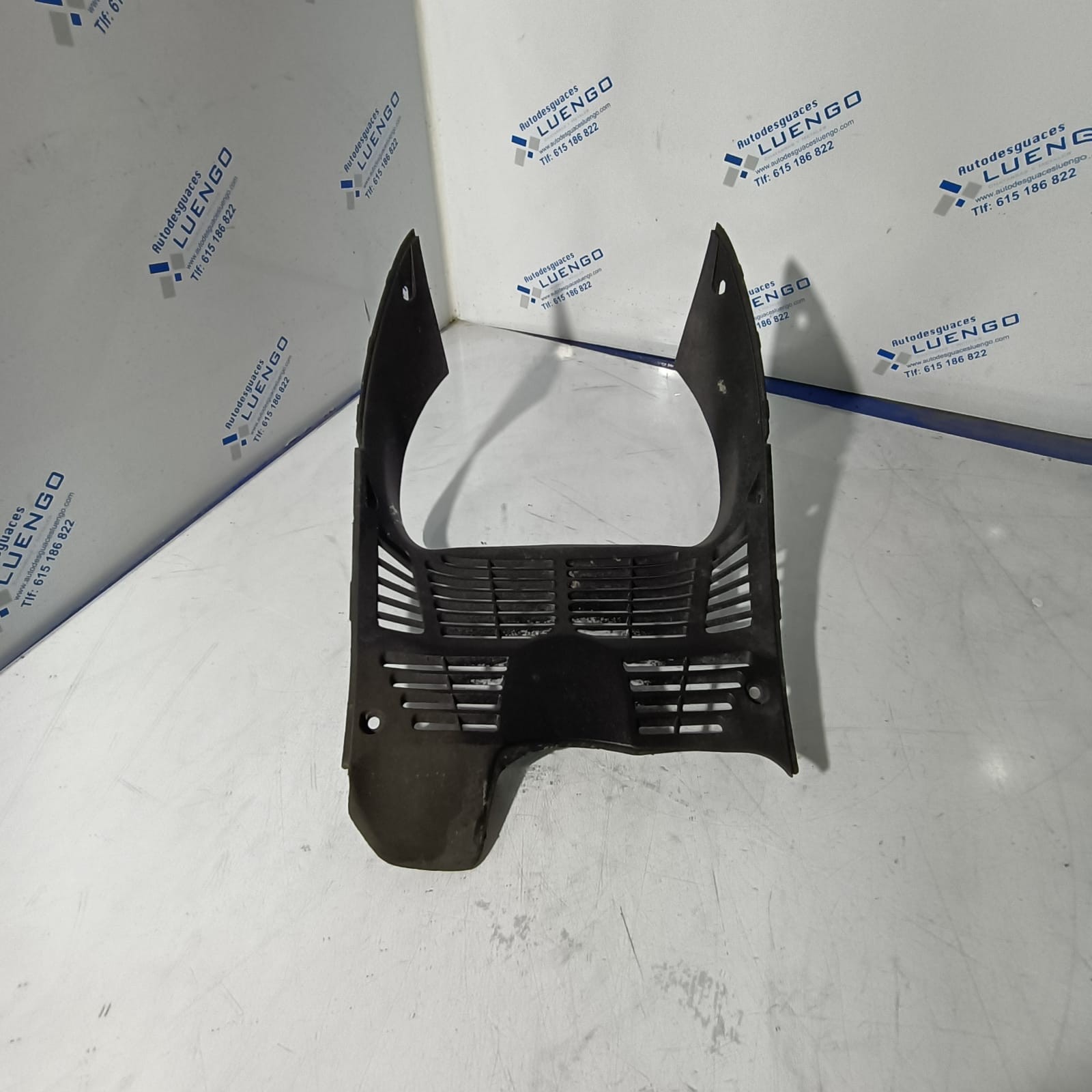 Cubre radiador Honda Varadero 125 2008