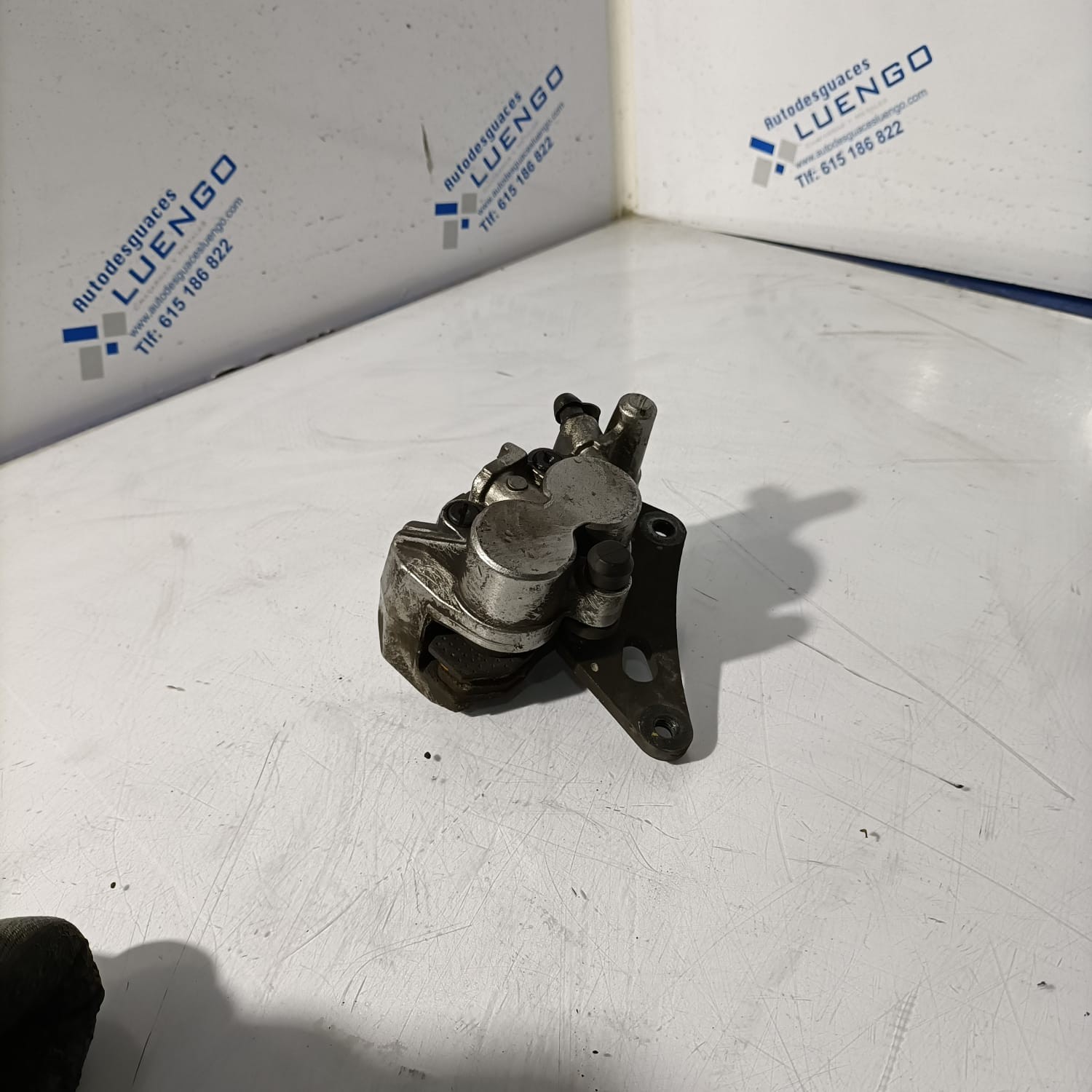 Pinza de freno delantero Honda Varadero 125 2008