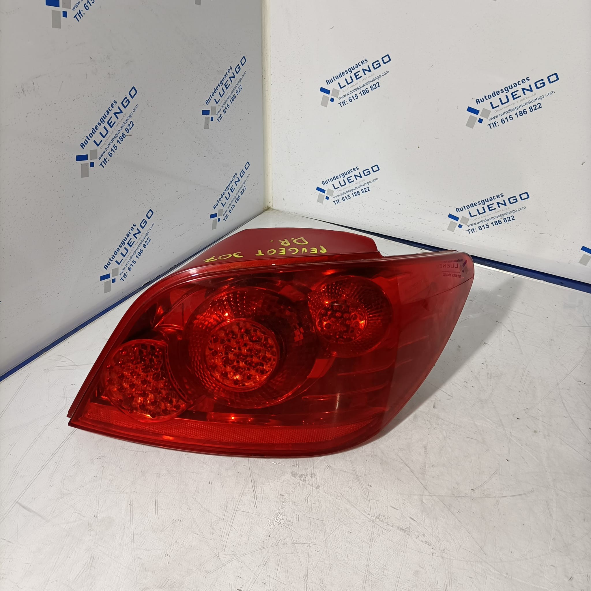 Piloto trasero derecho Peugeot 307 2006