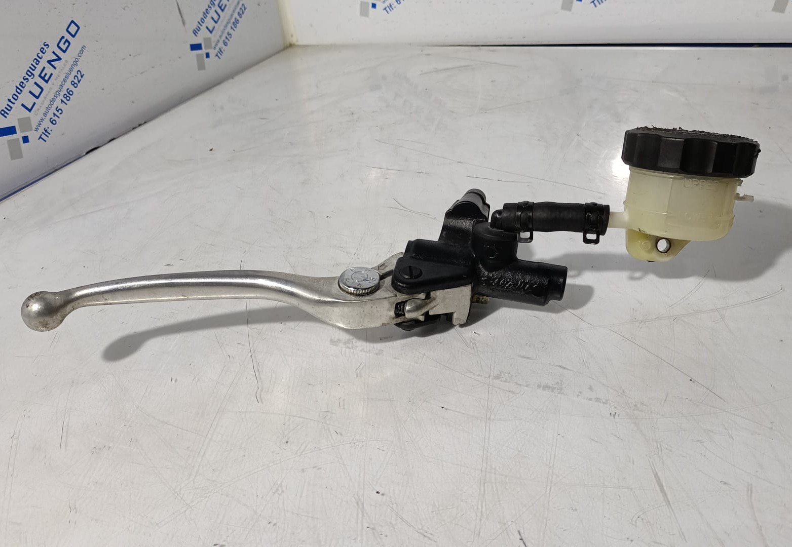 Bomba de freno delantera Yamaha R1 2002