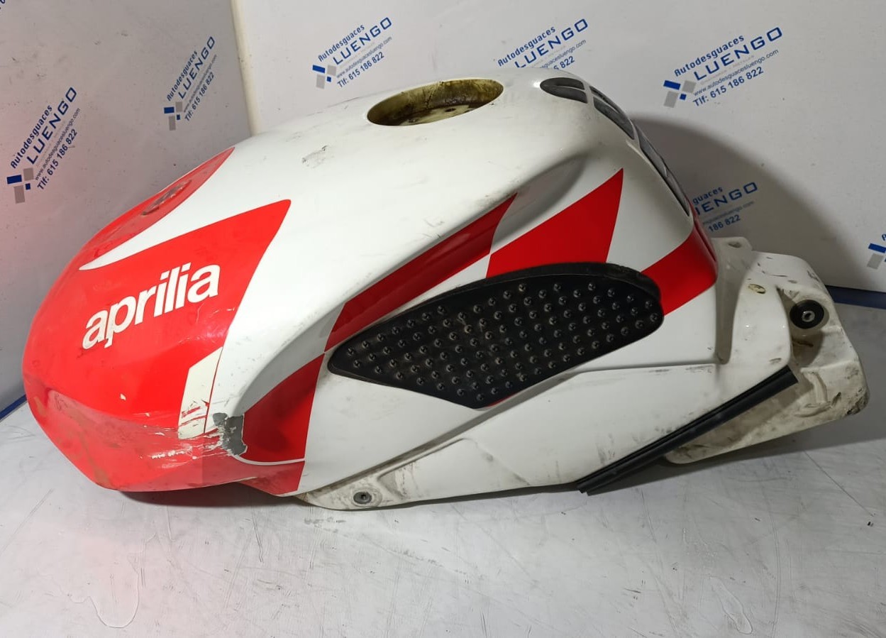 Depósito Aprilia Tuono 1000 2008