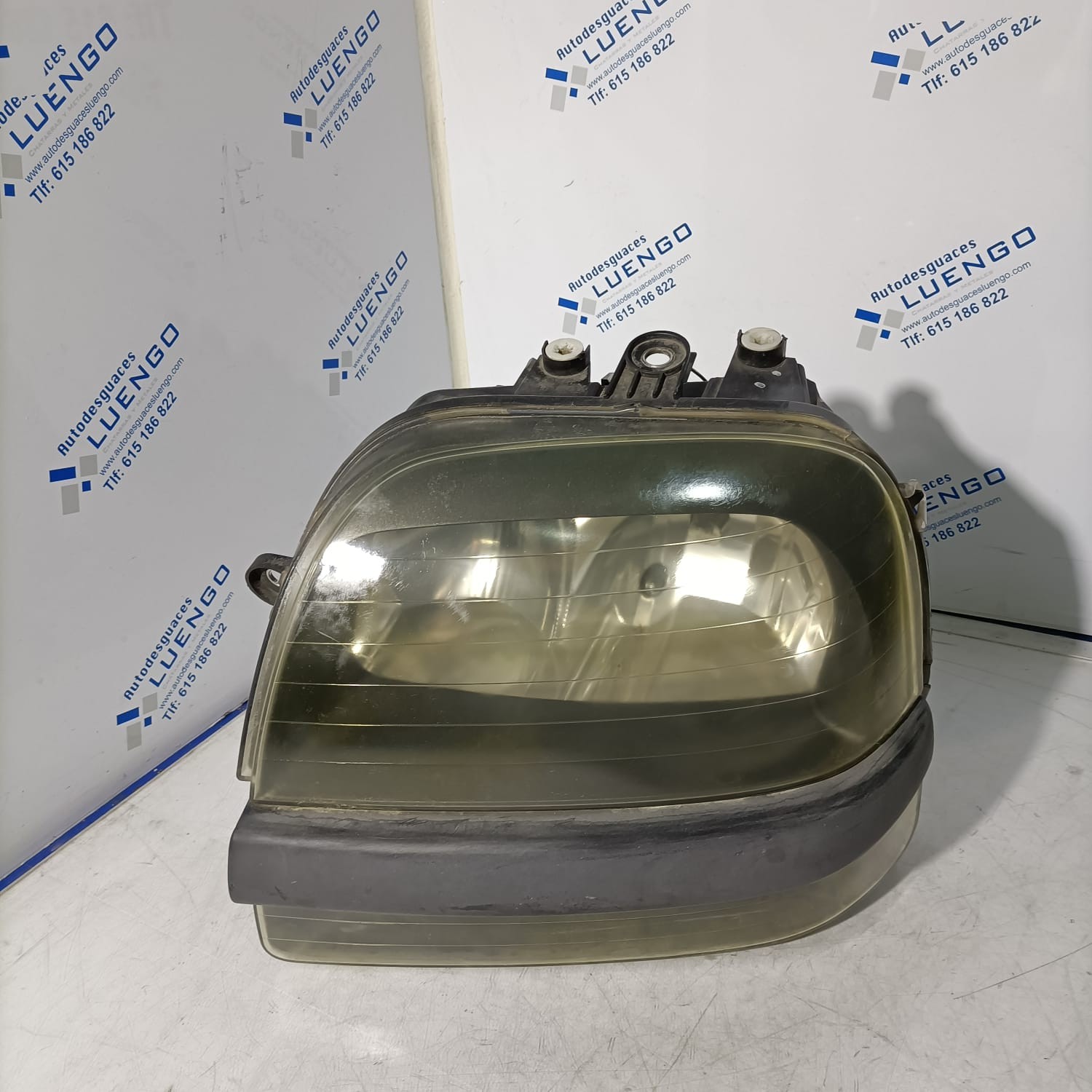 Faro delantero izquierdo Fiat Doblo 2004