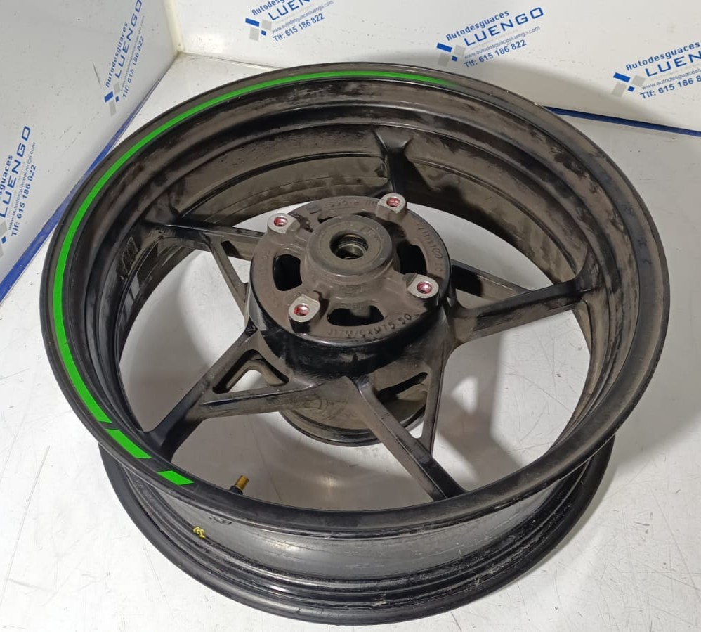 Llanta trasera Kawasaki Z900 2020