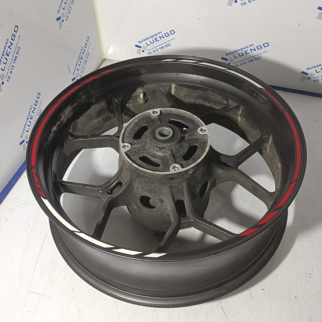 Llanta trasera Honda CBR 650 RA 2022