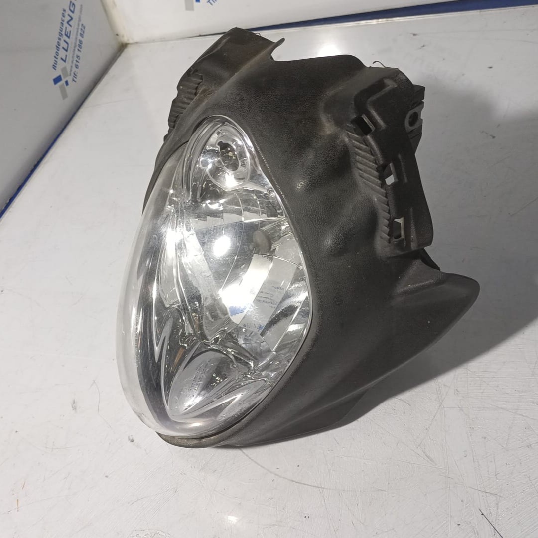 Faro delantero Suzuki Gladius 650 2012