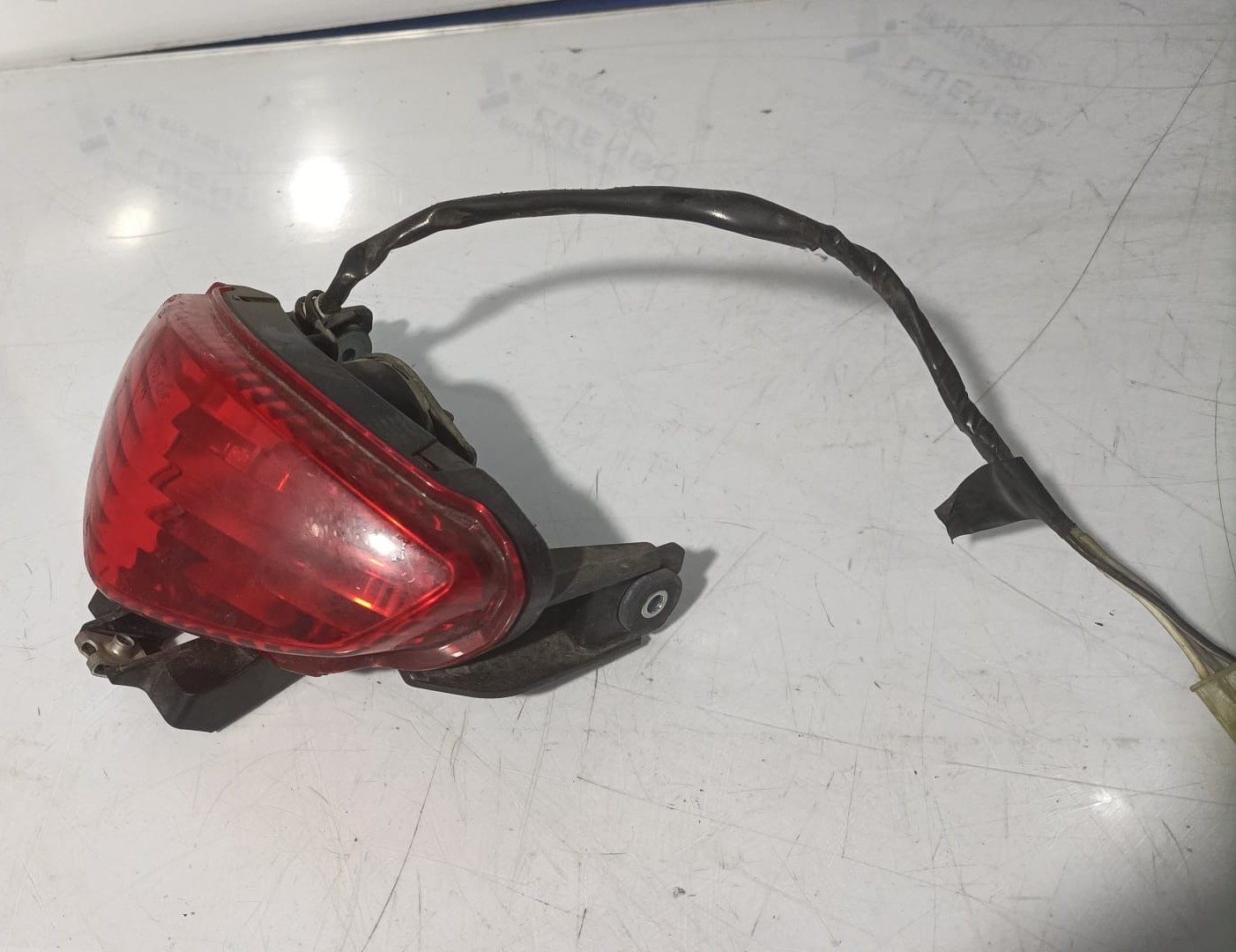 Piloto trasero Suzuki Gladius 650 2012
