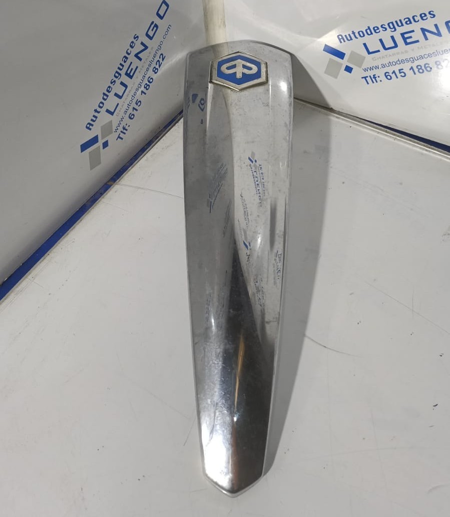 Embellecedor frontal Piaggio Beverly 300 2021