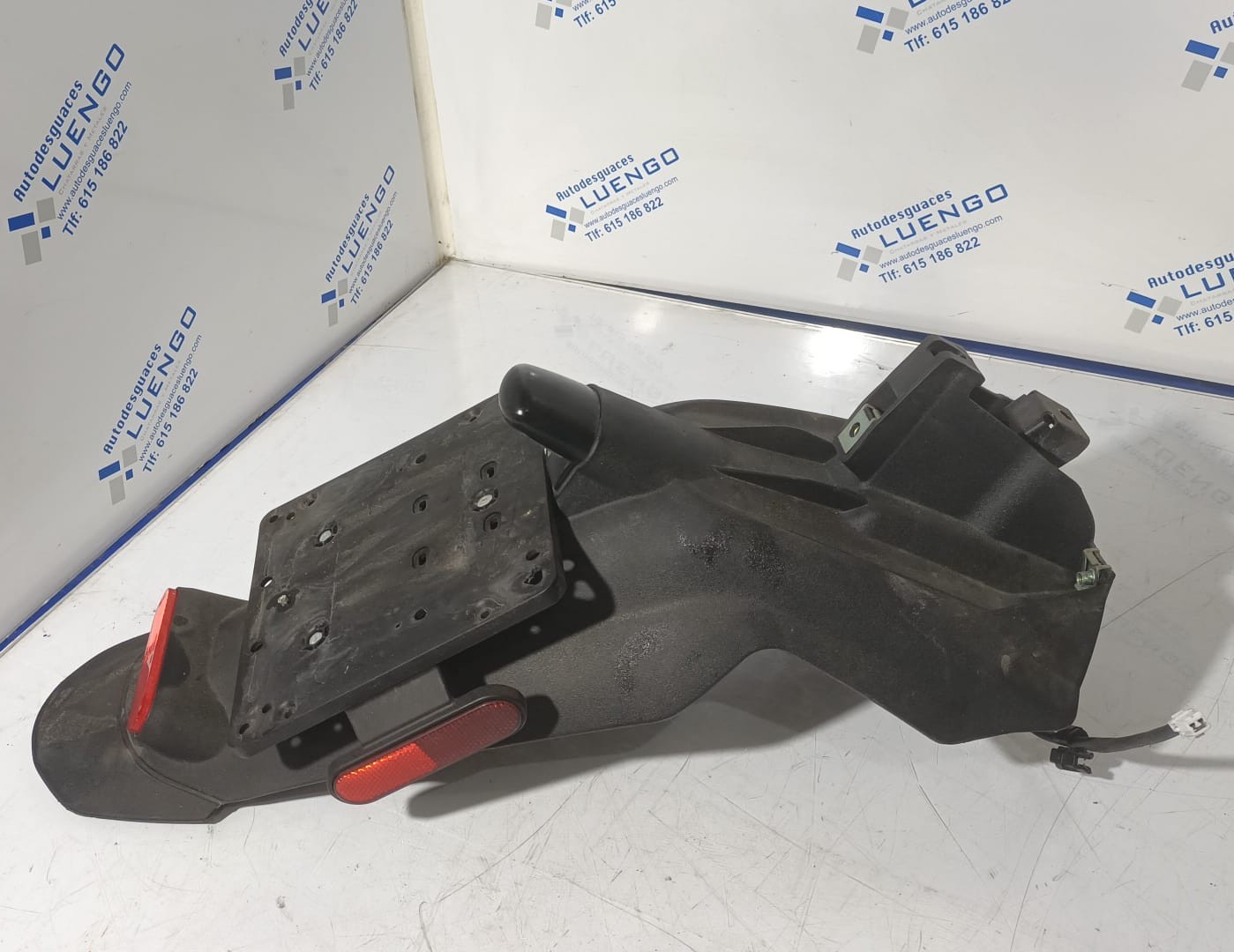 Portamatrículas Piaggio Beverly 300 2021