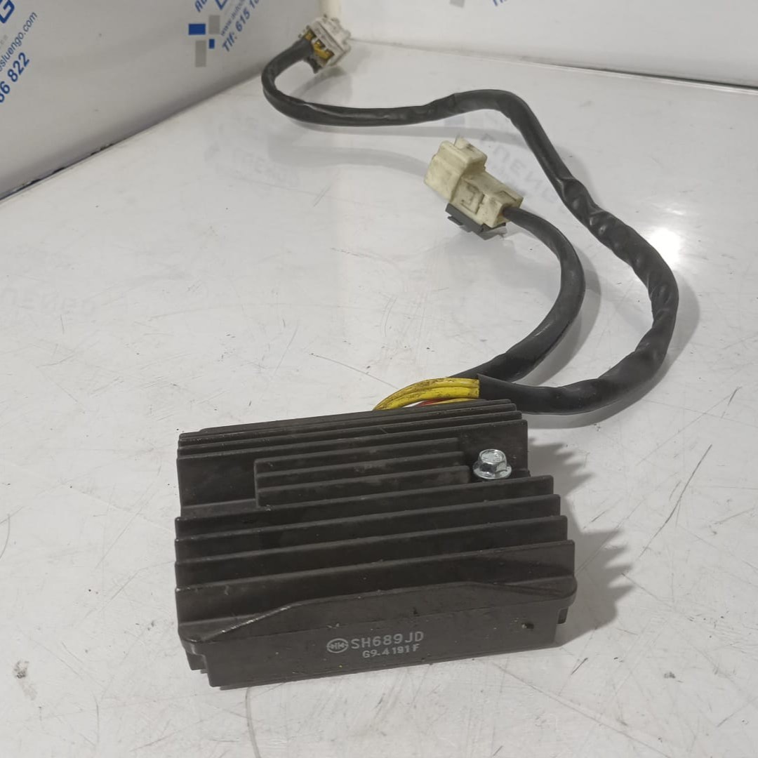 Regulador Piaggio Beverly 300 2021