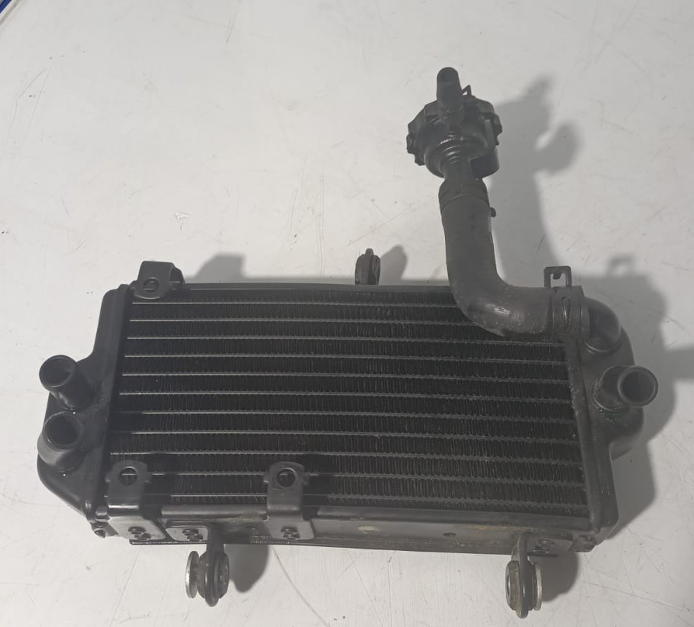 Radiador Zontes ZTZ 125 2023