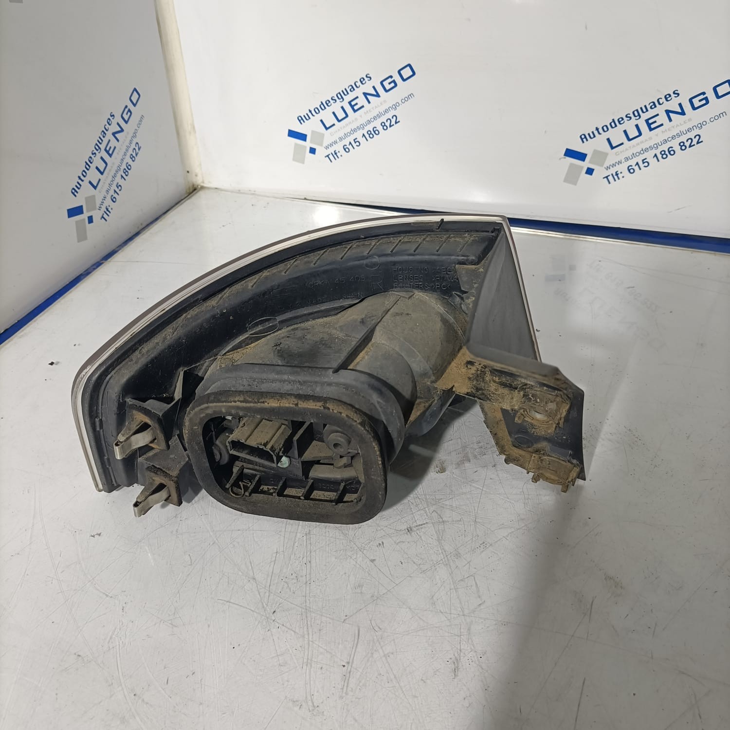 Piloto trasero derecho Seat Ibiza 6L 2003