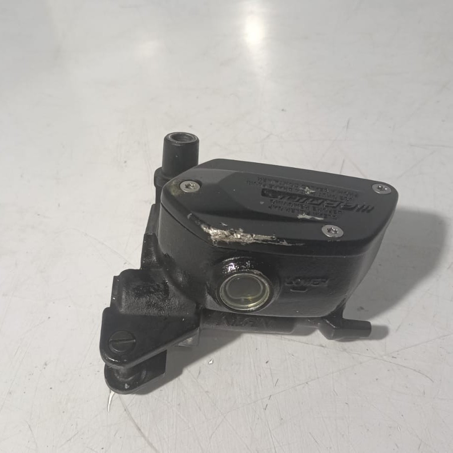 Bomba de freno delantero BMW F900 R Sport 2023